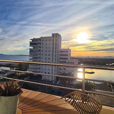 Sunsetmare Vacational *