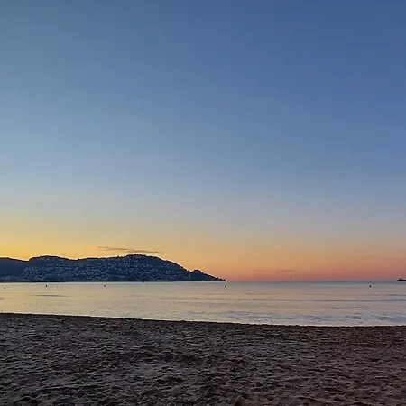 Sunsetmare Vacational Apartment