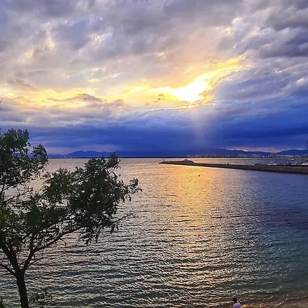 Sunsetmare Vacational روساس