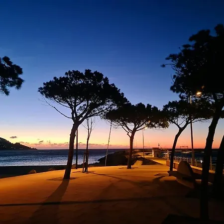 Διαμέρισμα Sunsetmare Vacational Ρόζες
